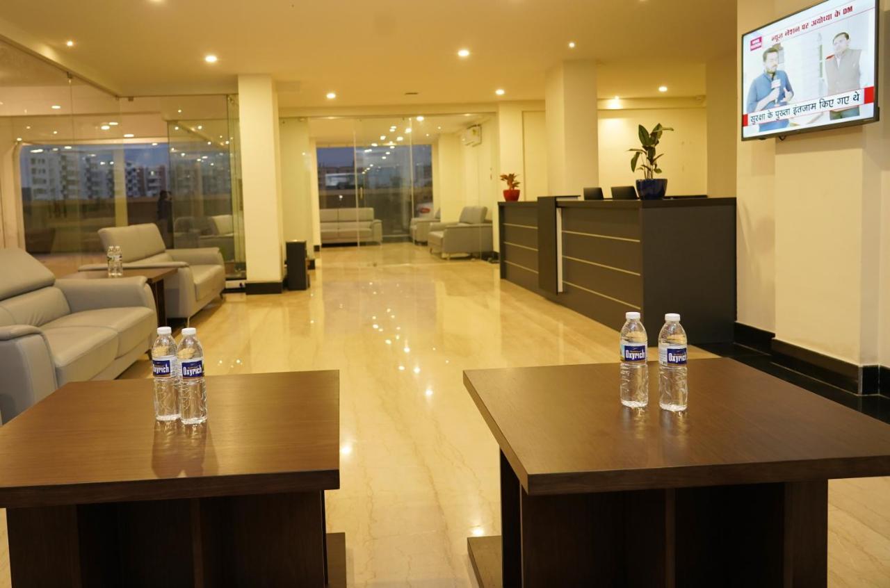 Hotel D Dev Vijayawāda 外观 照片