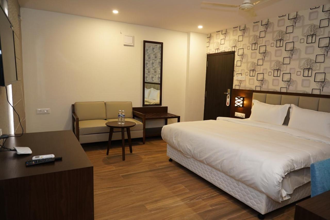 Hotel D Dev Vijayawāda 外观 照片